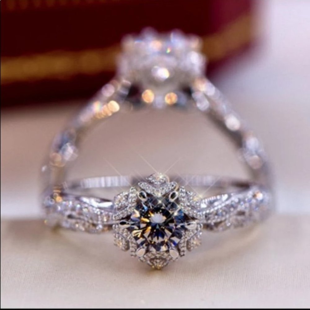 Rings White Zircon Cubic Hollow Flowers Ring - Picture 4 of 7